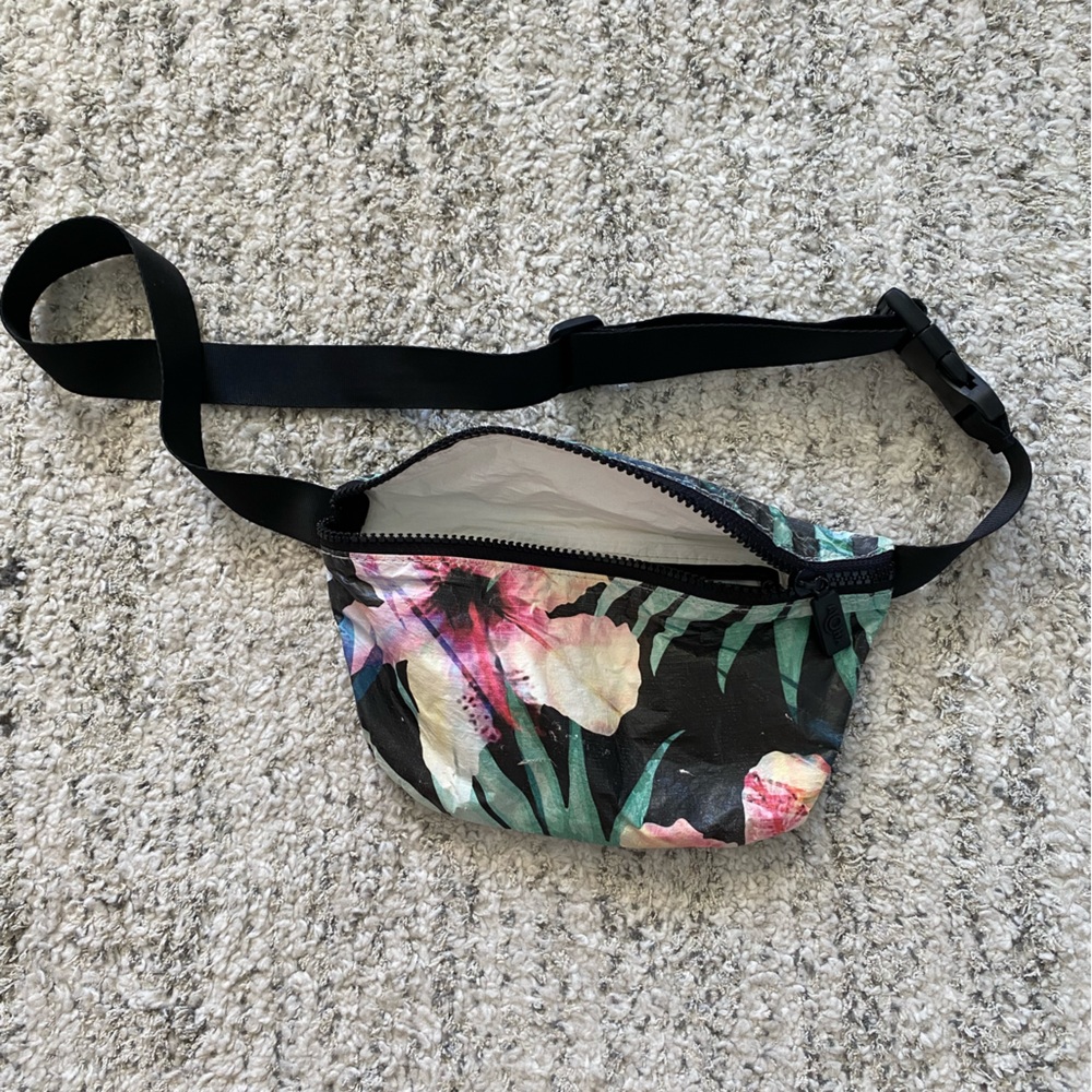 Aloha Collection Hip Pack